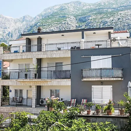 Silvia-2 By Interhome Makarska